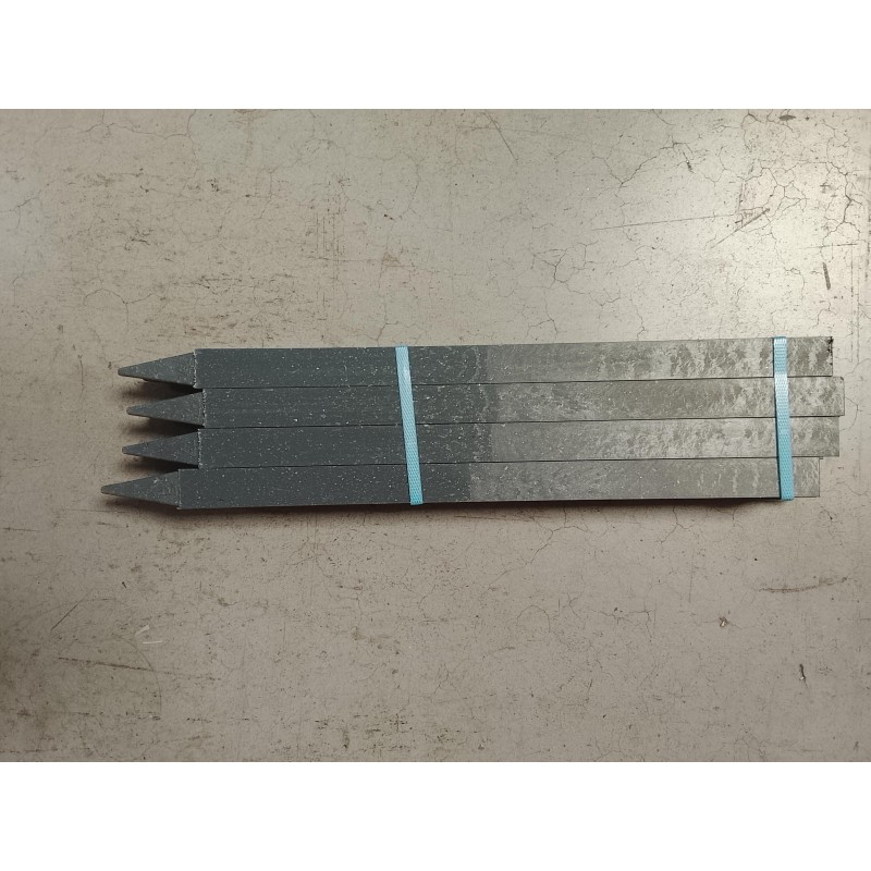 Piquet d'implantation chantier en plastique recyclé Triangle Outillage